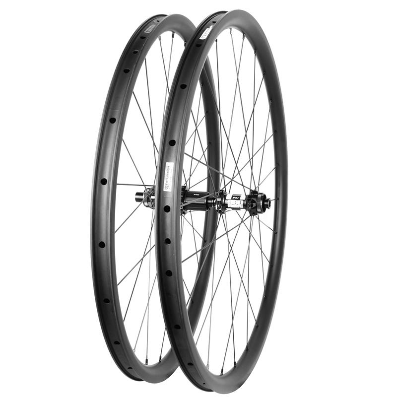carbon gravel wheelset